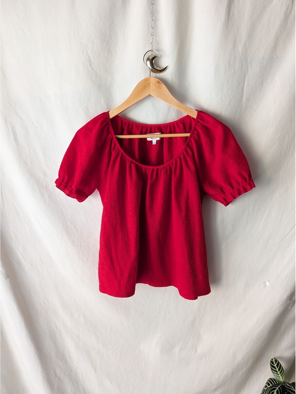 Texture and Thread Madewell red puff sleeve blouse